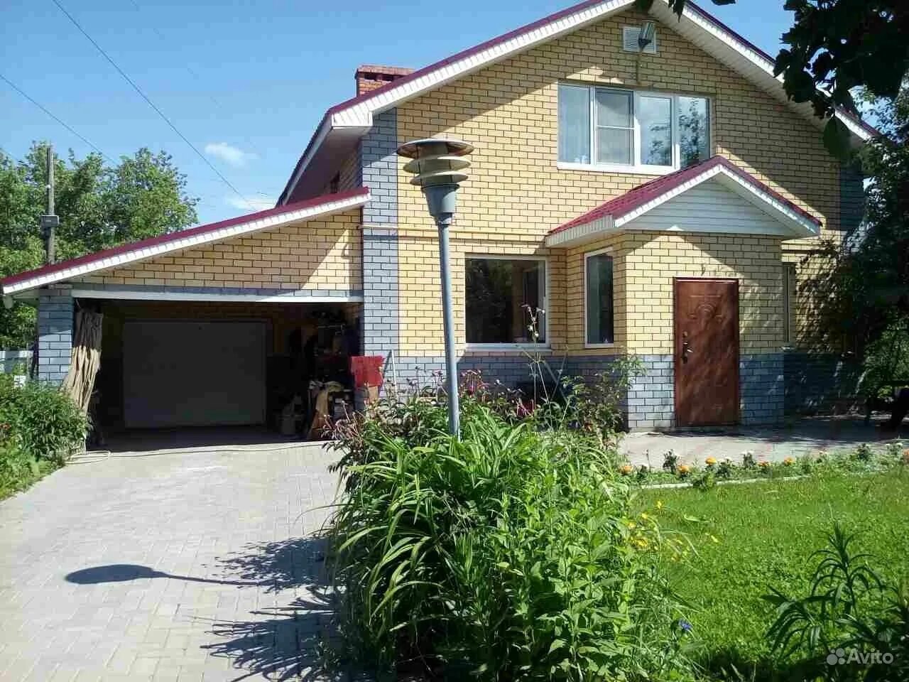 Село вергизаи бутурлинский район история. Дом в нижегородской области кирпичный. Коттедж в нижегородской области. Деревня плясицино чкаловский район. Недорогие дома в нижегородском районе.