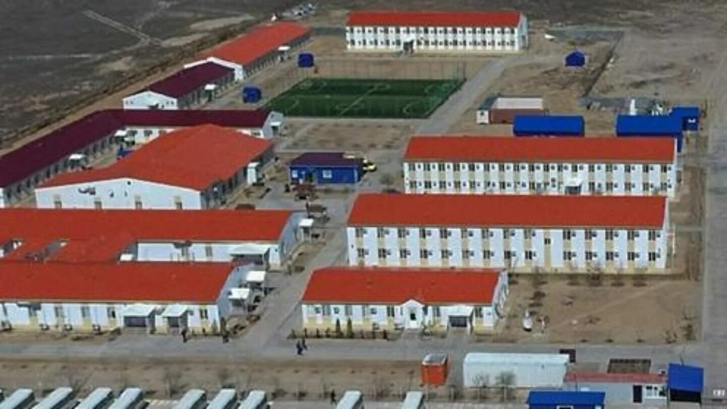 Тшо тенгиз. Тшо тенгиз. Вахтовый поселок тенгиз. Тшо тенгиз. Вахтовый городок велесстрой.