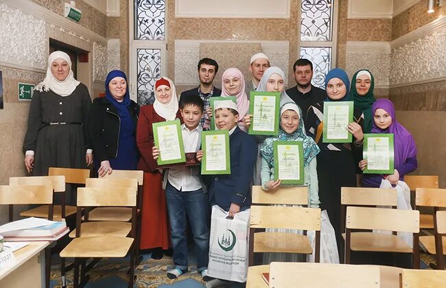 Школа при мечети. Школы при мечетях. Медресе мусульманская школа средние века. Село верхняя елюзань пензенская область городищенский район. Мечеть энилэр чистополь.