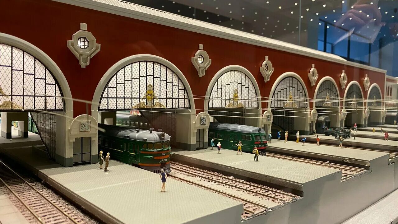 музей железной дороги на рижском вокзале. музей железных дорог в москве рижский вокзал. рижский вокзал музей железнодорожной техники. железнодорожный музей в москве. музей вокзал.