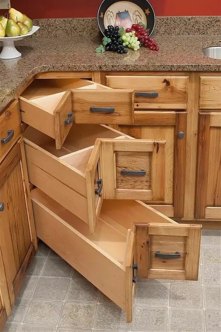 Сделать кухню дома своими руками. Самодельная кухня. Кухня своими руками из дерева. Кухонная мебель из досок. Самодельная мебель для кухни.
