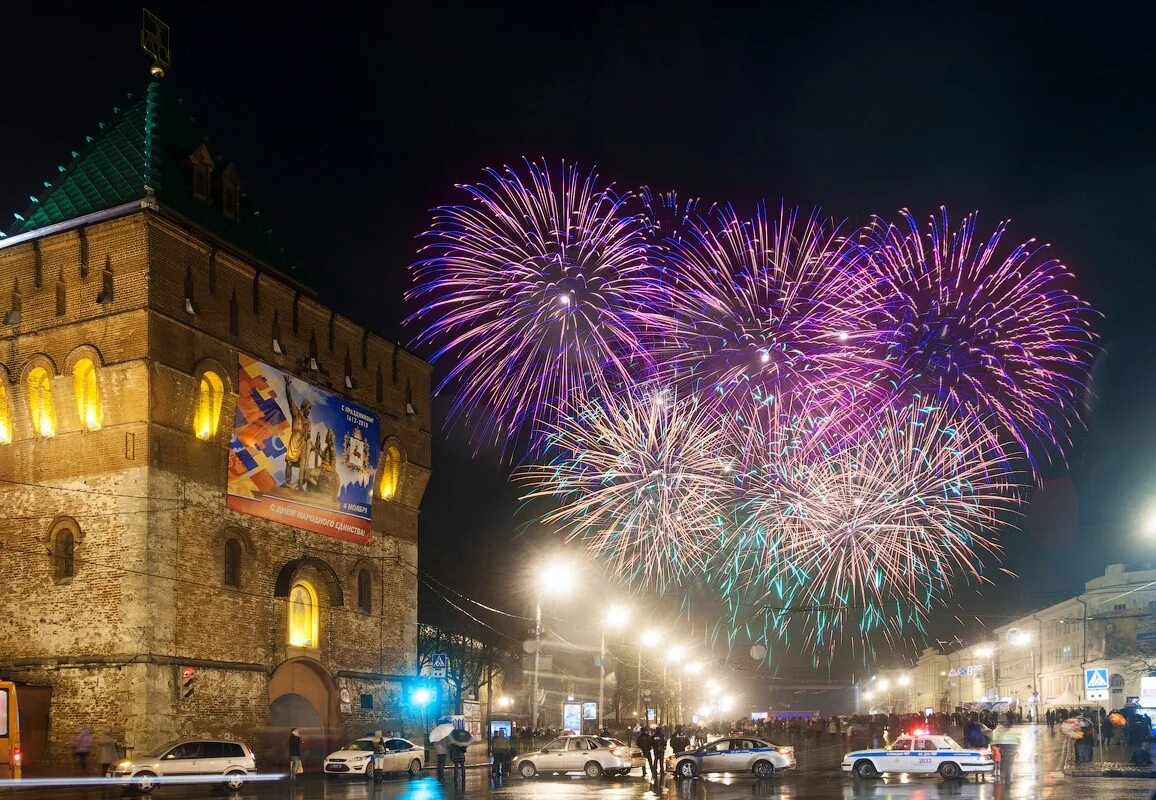 салют победы. салют нижний новгород 2022 с 2 января. новогодний салют в нижнем новгороде. салют нижний новгород. день города нижний новгород 2022.