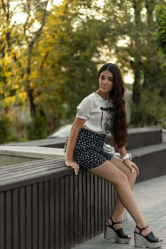 Айша everglow. Айша лагеева эрмитаж. Onlyfans айша лагеева. Айша лагеева. Айша кпсс.