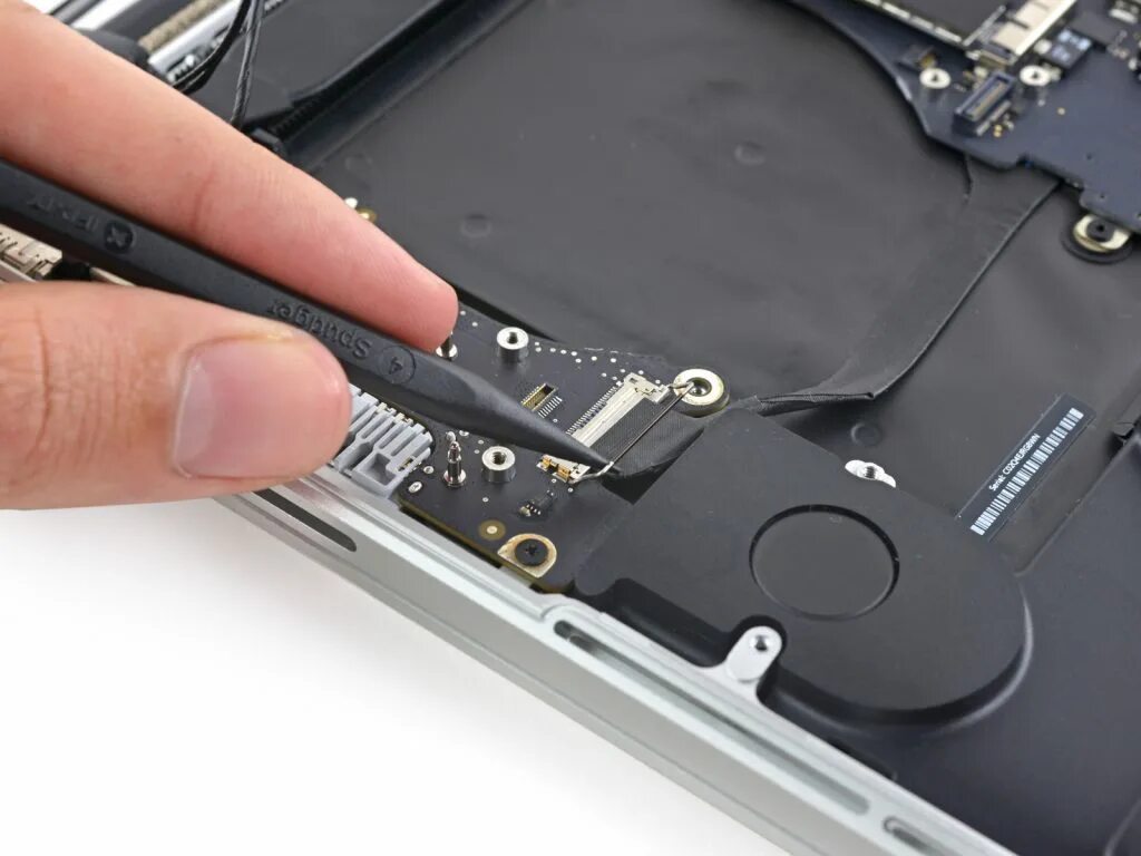 Macbook pro 13 m1 ifixit. динамики ноутбука macbook pro 13. динамик макбук про. динамик a1278. динамик макбук про.