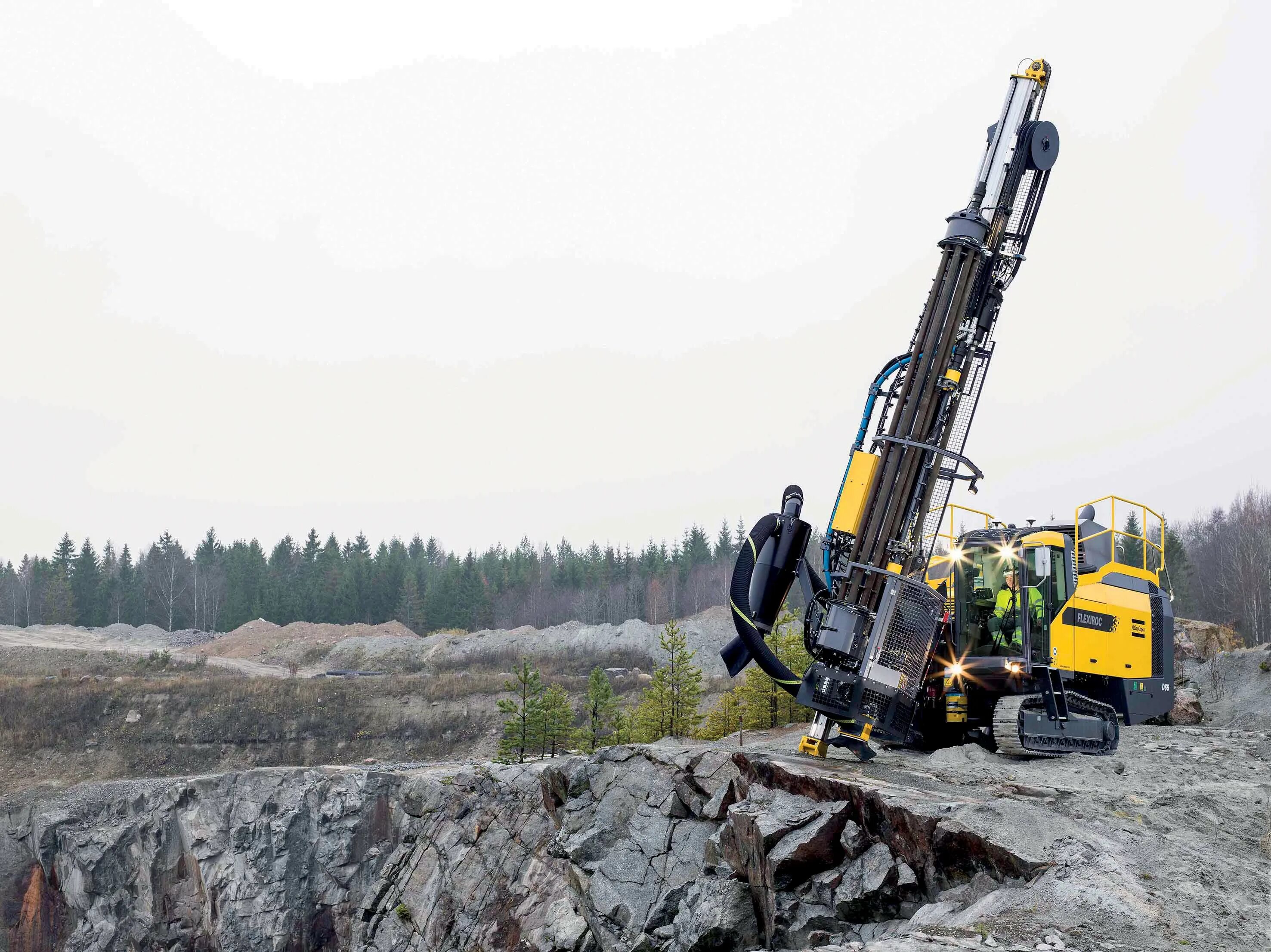 Атлас Копко буровые станки. Atlas Copco Roc d60. Буровой станок Atlas Copco Roc d65. Atlas Copco Roc d65, контур. Работы буровыми машинами