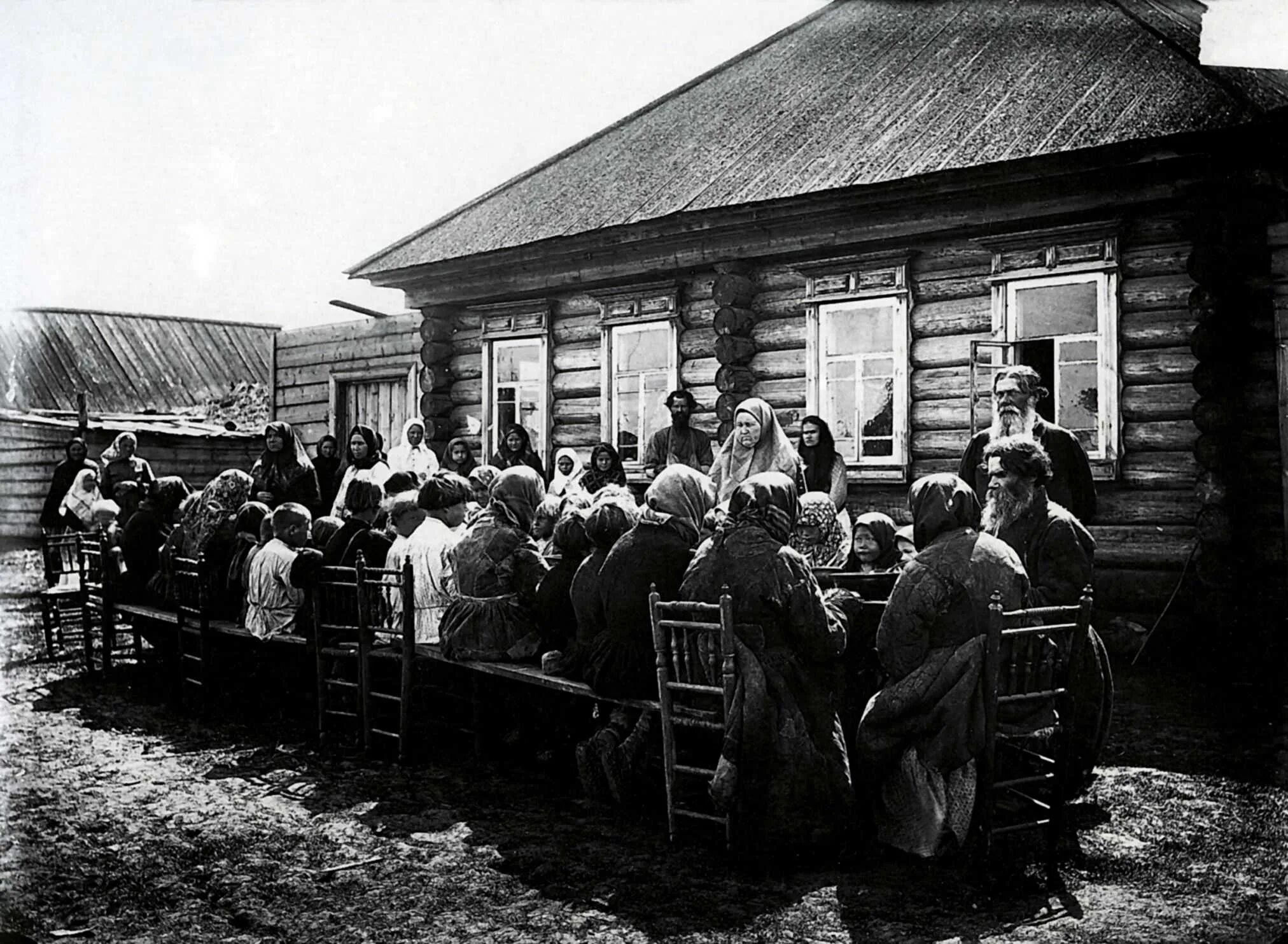 Переселенческая община. Нижегородская Губерния 19 век село. Сельский сход 1861.