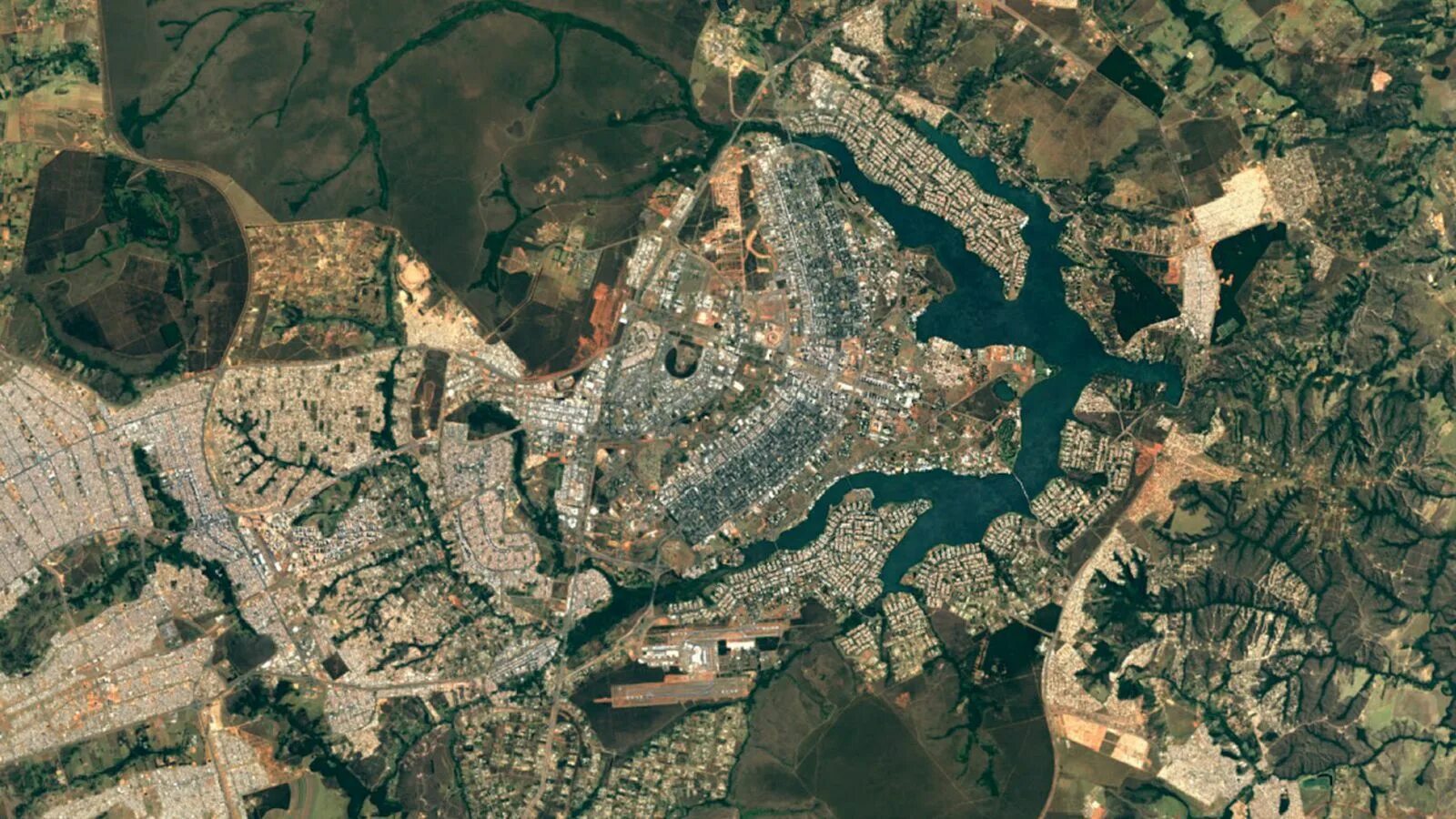 Карты в реальном времени 2025