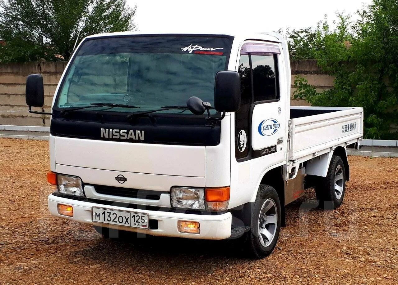 Nissan Atlas 1993 грузовой бортовой. Ниссан атлас 3 тонны рефрижератор 1994. Ниссан атлас 1.6 бензин. Ниссан атлас грузовик Приморский край.