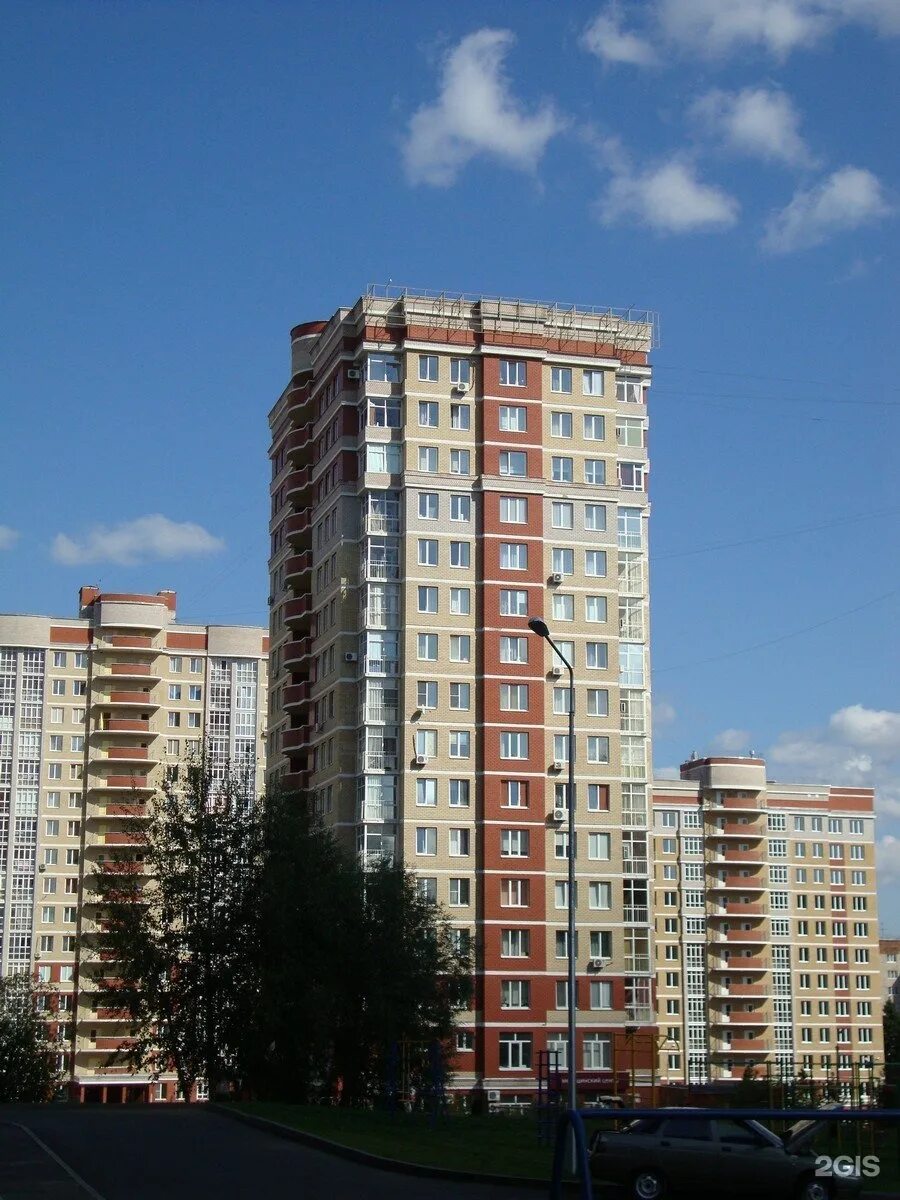 Супермаркет Фаворит, ул. Леонида Лаврова, 8/1, Krasnodar, Krasnodarский край, Ru