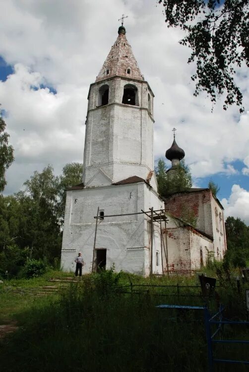 Любец Ковровский район Церковь. Село Любец Ковровского района. Село Любец Владимирская область. Любец Церковь Трубчевский район.