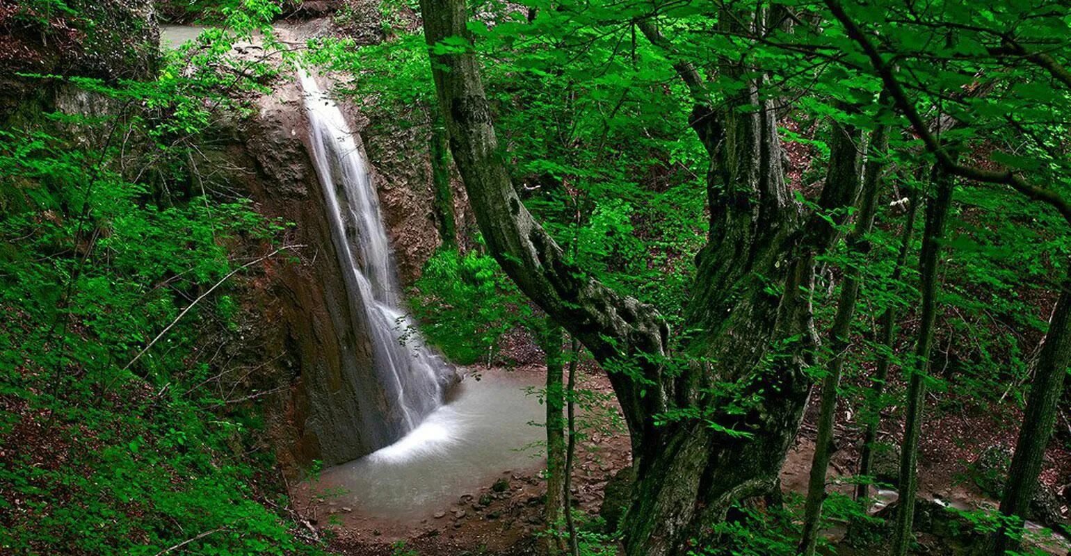 Ускутские водопады в Крыму