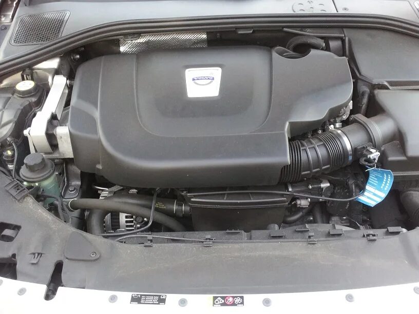 Мотор вольво хс90 3. Двигатель volvo xc90. Двигатель volvo xc90. Моторы хс90. Вольво xc90 дизель.