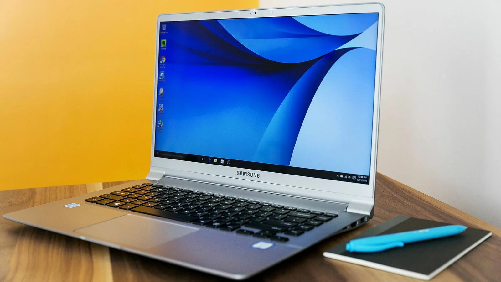 Ноутбук самсунг видит. Ноутбук Samsung Notebook 9. Ноутбук самсунг 2023. Ноутбук самсунг 2022. Новый ноутбук самсунг 2023.