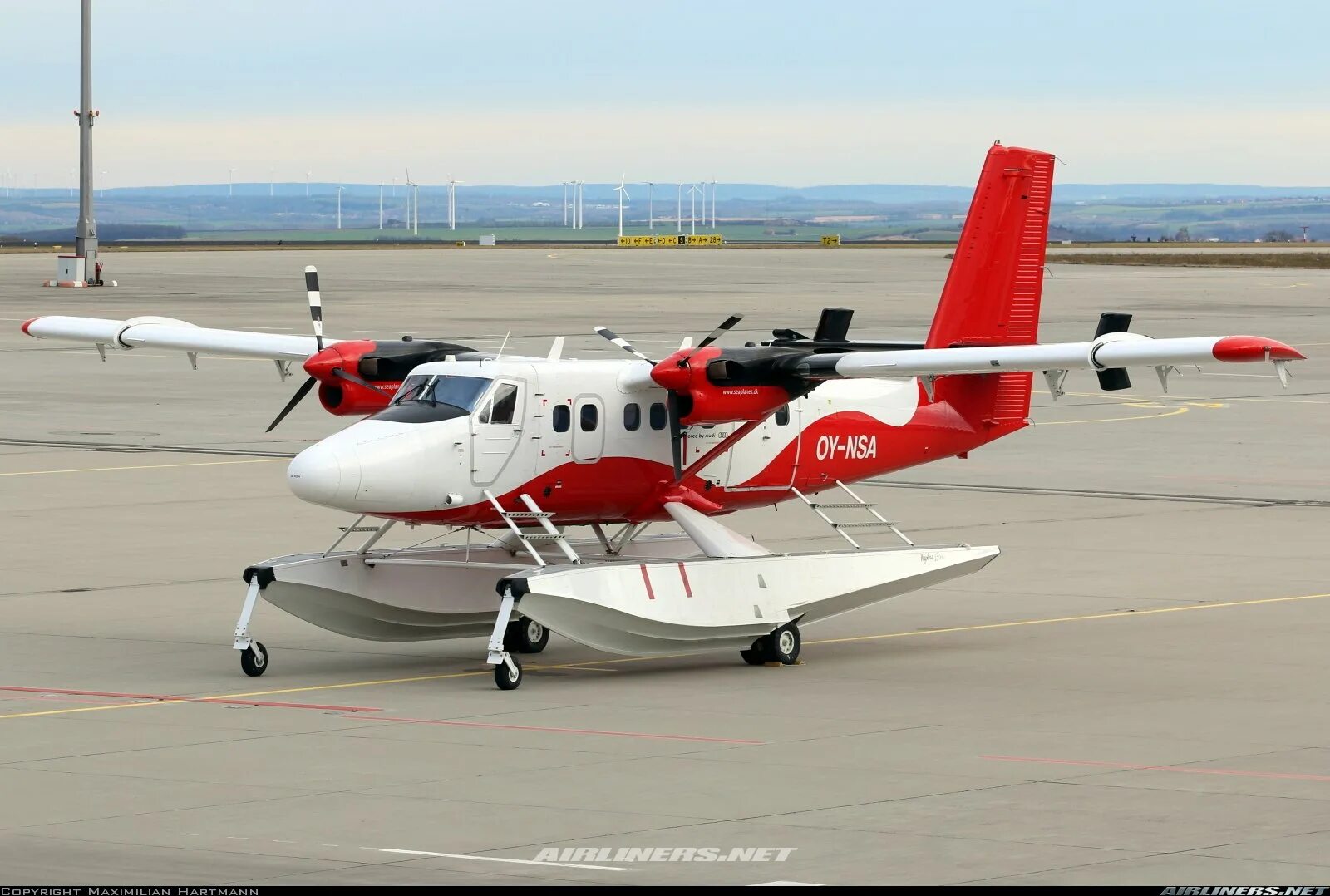 Де хэвилленд канада dhc-6. Dhc-6-400 twin otter. Dhc-6 twin otter. Dhc-6 twin otter. De havilland dhc 6 twin otter.