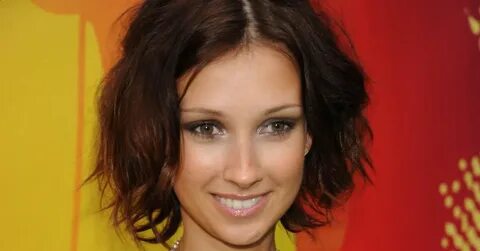 Porno: Qochqin kelin