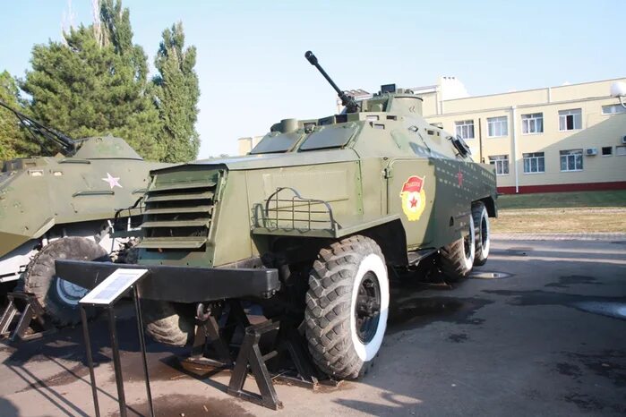 Бтр с башней. Зпу-4 бтр 152. зпу-2 на бтр-152. бтр-60 с зпу. бтр 152 кшм.