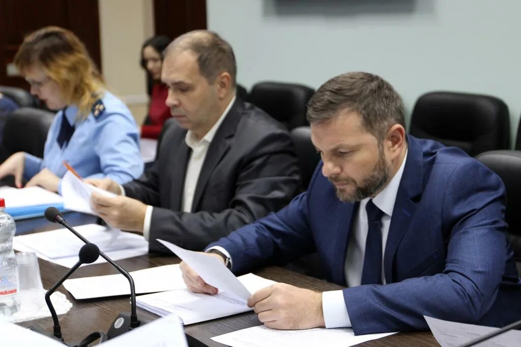 Депутаты тамбова. Депутат тамбовской области. Депутаты тамбовской областной думы. Депутаты тамбовской городской думы. Депутат тамбовской области фото.