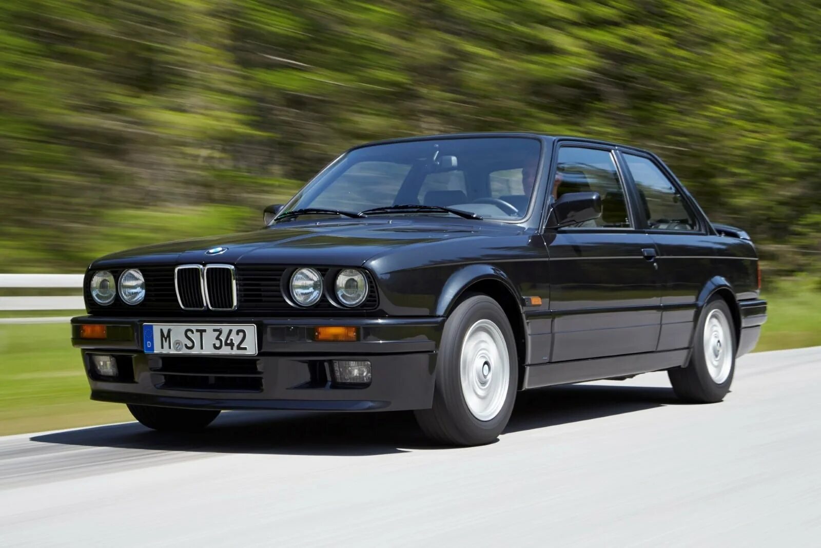 BMW 3 e30. BMW 3 Series (e30). BMW 320 e30. BMW 5 e30.