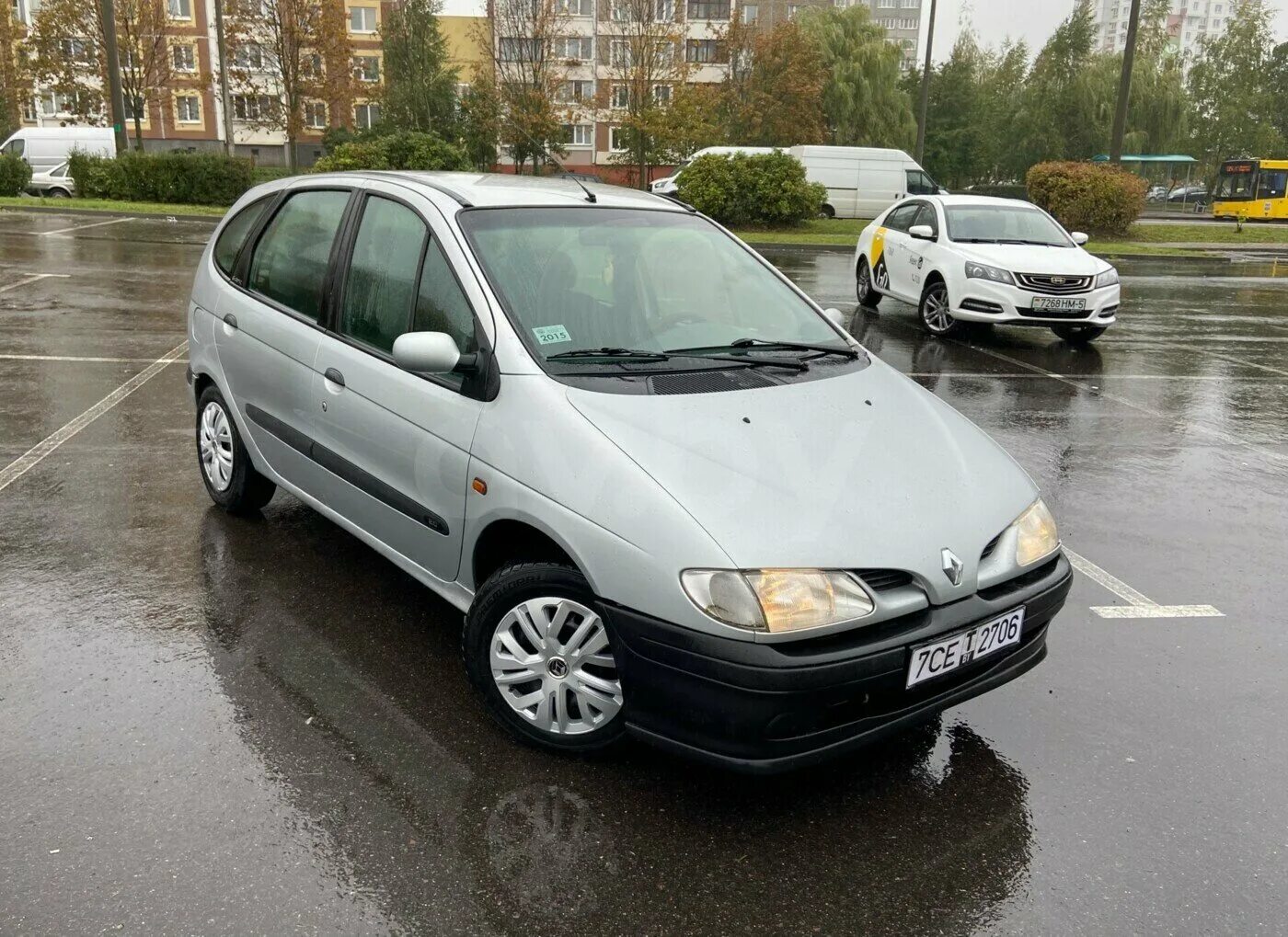 Renault 1998. Рено Меган Сценик 1998. Renault Scenic 1.6 МТ, 1998. Рено Сценик 1998 года. Рено 1998г.