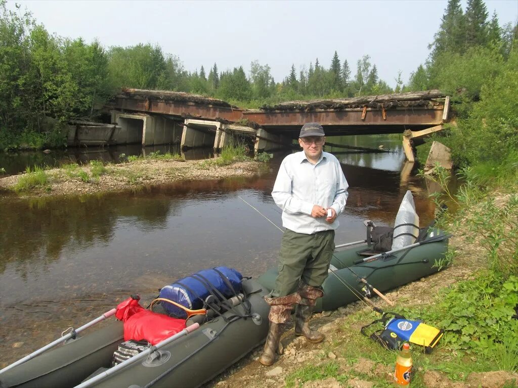 Усть Тыпыл Пермский край. Посёлок Пожва Пермский край. Река Пожва. Избушки на реке Косьва.