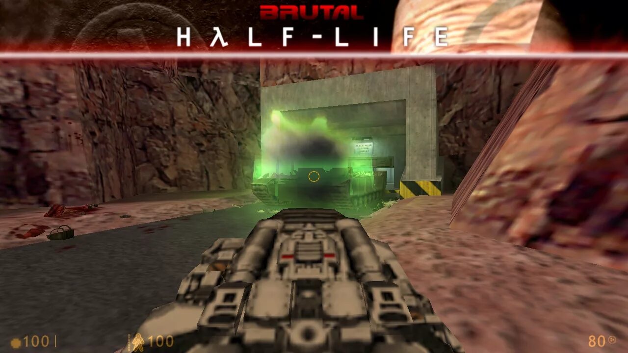 Half life вылетает