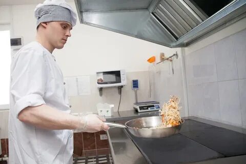 Повар кстова