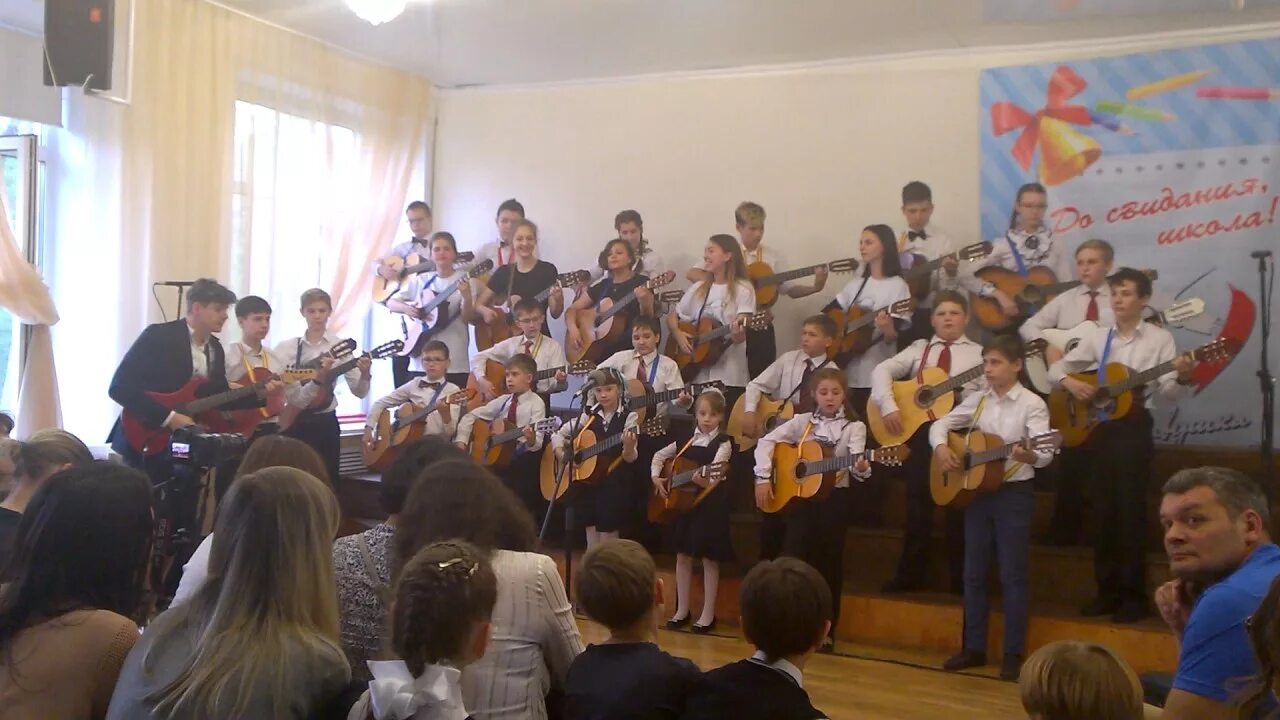 Школа журавушка новосибирск. Журавушка школа. Школа журавушка новосибирск. Журавушка школа. Школа журавушка новосибирск хор.