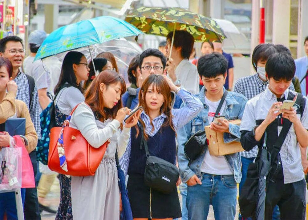 Wallpaper : Japan, women, portrait, city, street, urban, smiling, Japanese, kimo