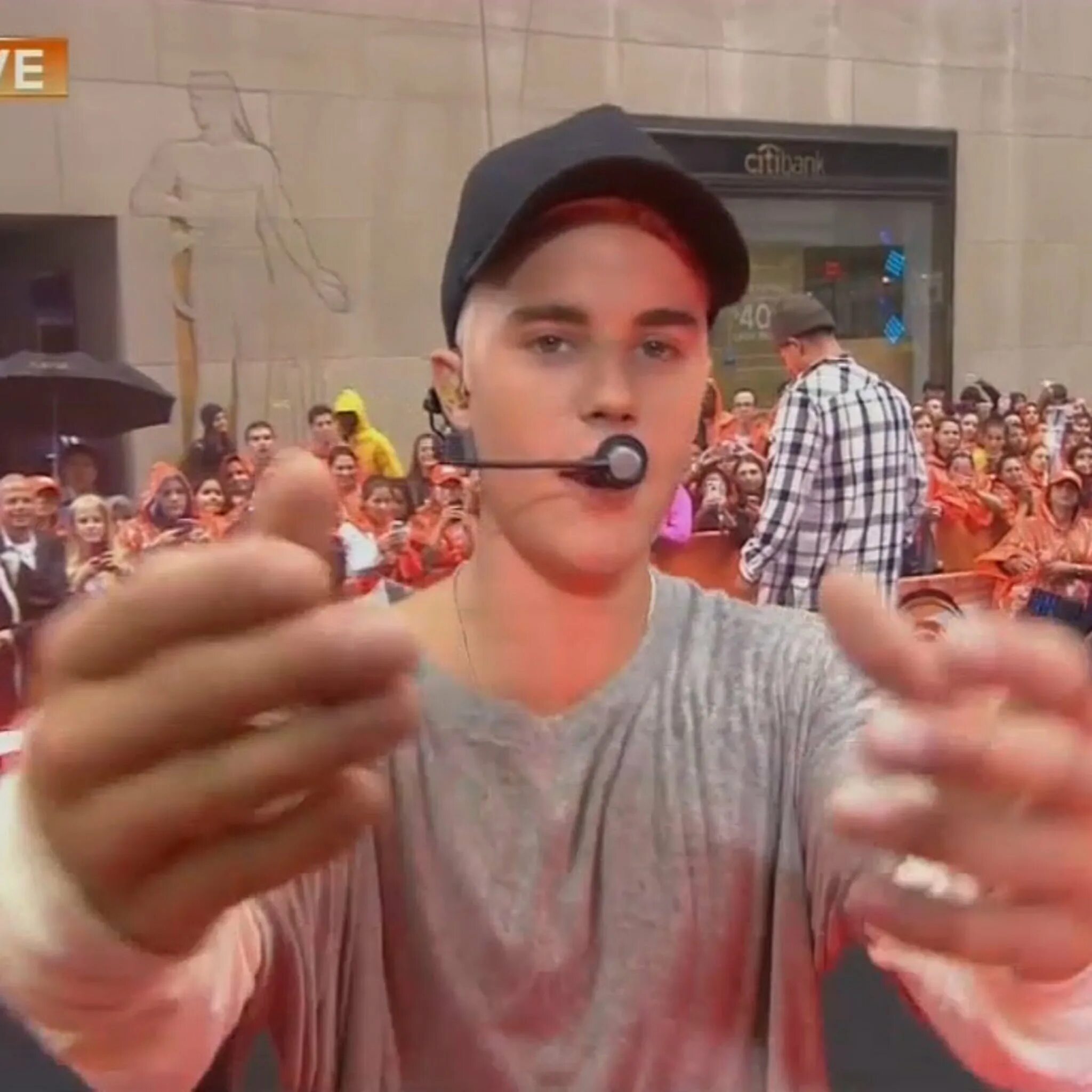 Я крутой современный молодой. Джастин бибер и т/и фанфики 18. Бибер согласился что. Бибер согласился что. Justin bieber nowadays.