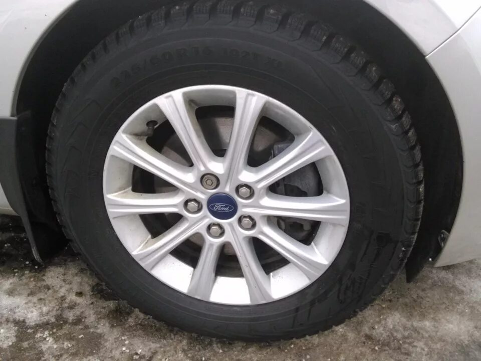 Резина зимняя на форд мондео. Резина зимняя на форд мондео. 225/60 r17 мондео 4. Колеса форд мондео 4 зимние 17 225. Резина на форд мондео 3.