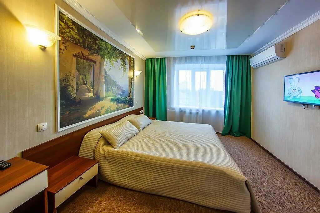 гостиница аврора 3. гостиница хабаровск вокзал. жд вокзал хабаровск. комната отдыха в хостелах. жд вокзал хабаровск.