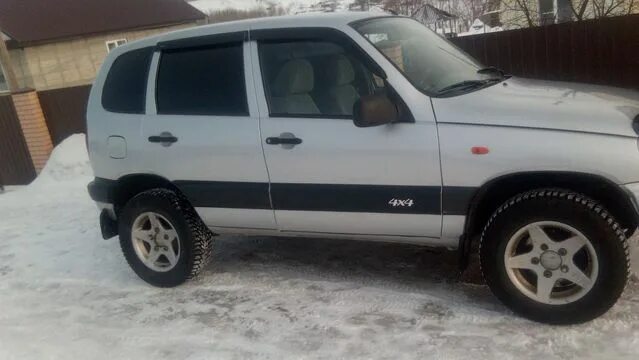 Дром нива рубцовск. Дром нива рубцовск. Дром нива рубцовск. Нива 2121 ролик около коробки. Купить ниву бу в рубцовском районе.