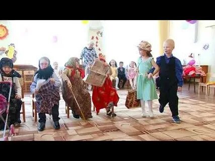Танец с бабушками в детском саду