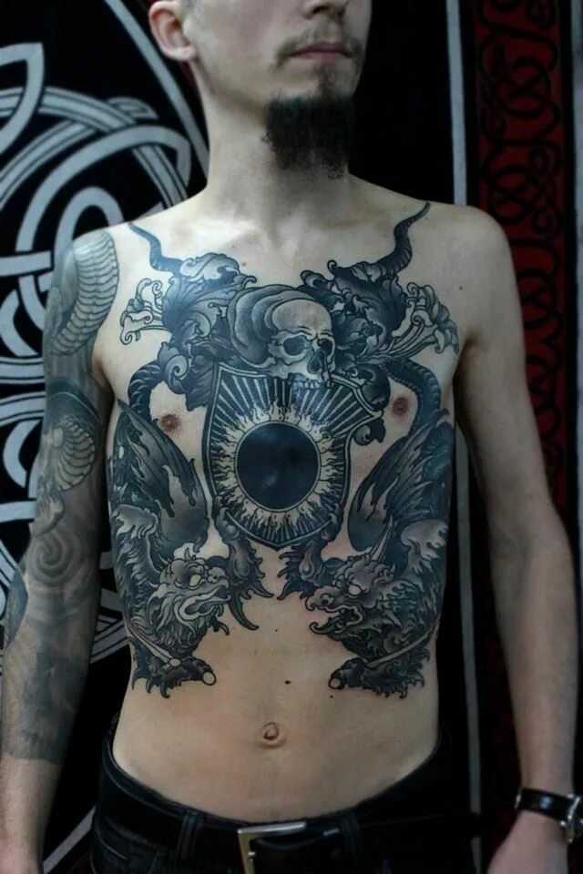 Татуированные парни. Tool тату. Alex tattoo. Тату америка. Тату на лице женские.