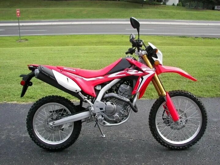 Honda crf250l. Honda CRF 250. Honda CRF 250 L 2021. Honda crf250l 2022. Хонда crf купить