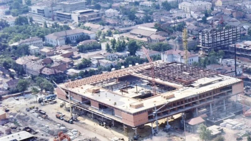 Сайт мемцентра ульяновск. Мемориал ульяновск. ульяновск 2000. строительство ленинского мемориала. ульяновск строительство мемориала.