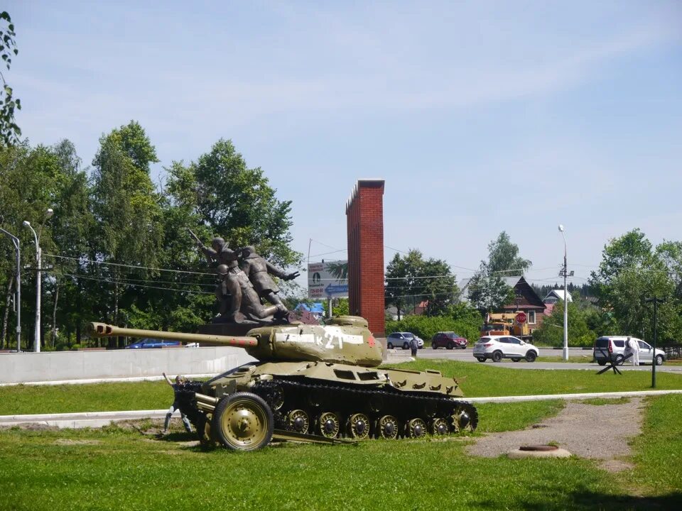 Мемориал поселок снегири подмосковье. Снегири. Мемориальный комплекс рубеж славы в подмосковье. Снегири. Снегири мемориальный комплекс рубеж славы.