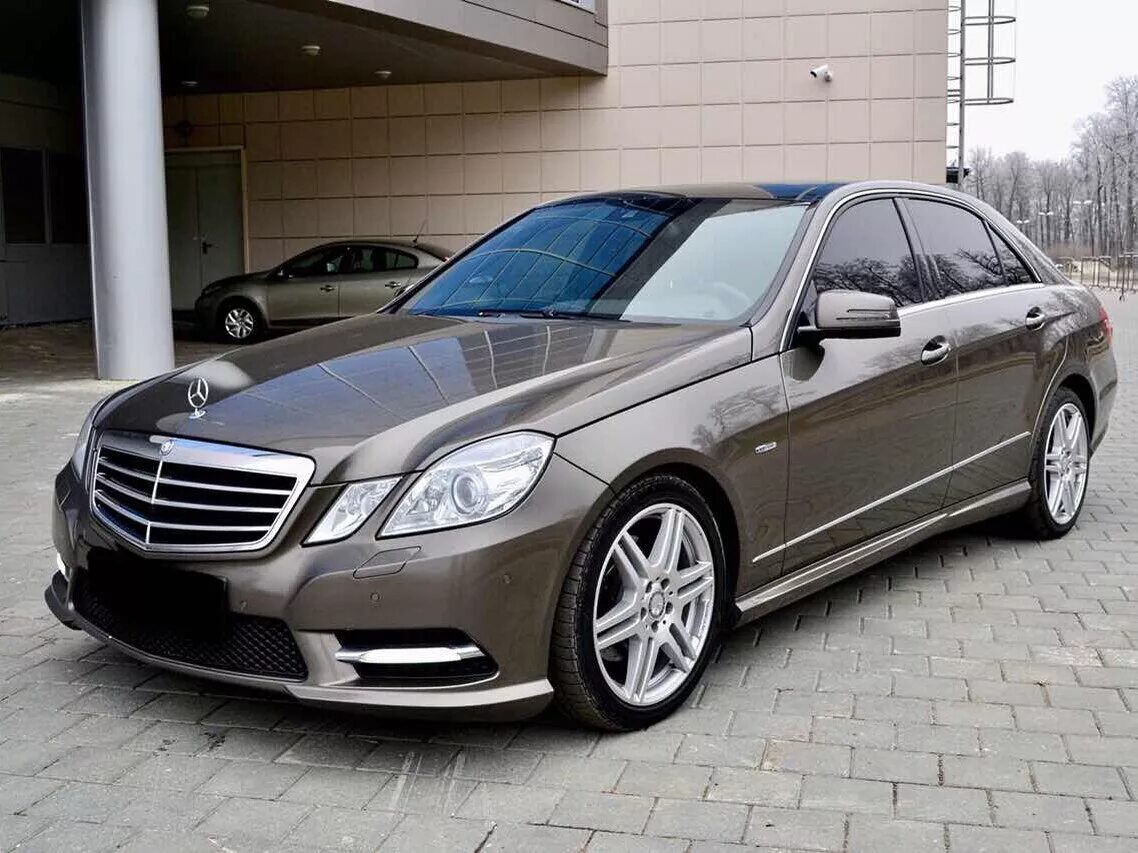 Mercedes Benz e class w212. Мерседес e200 w212. Mercedes Benz е-class (w212). Мерседес Бенц е 212. Купить мерседес 1.8