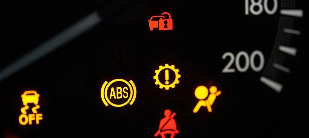 Индикатор abs на панели приборов загорелся. Индикатор abs на панели приборов загорелся. Абс на панели приборов. Абс фото. Индикатор abs на приборной панели.