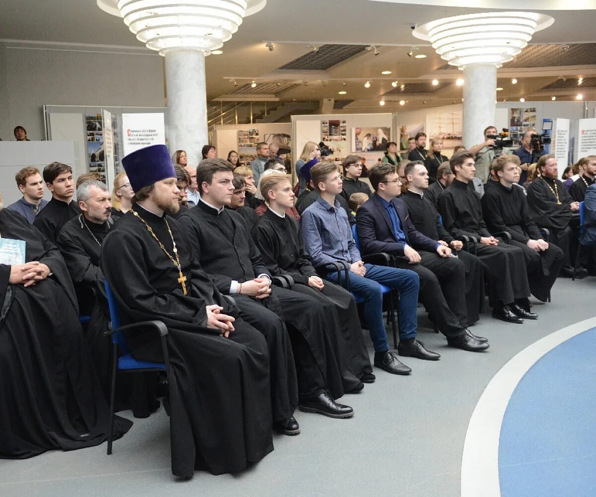 Время больших дел. Слово патриарха время больших дел.