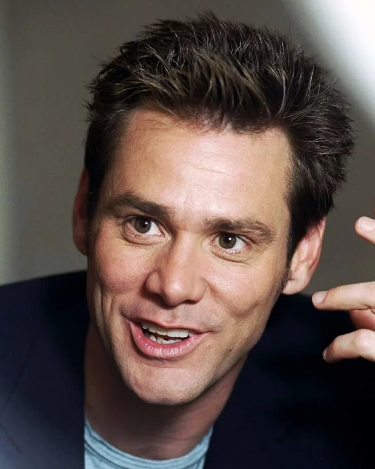 Джим керри. Роберт дауни младший. Брэд питт фото. Том круз фото. Дуэйн джонсон.