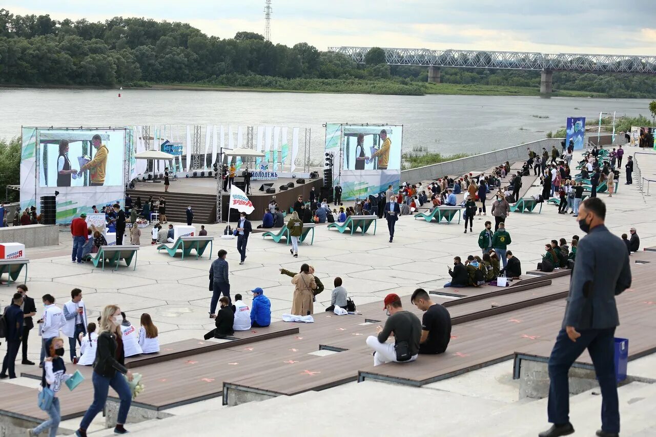 Куда пойти в уфе сегодня. Новая набережная реки белой в уфе. амфитеатр на набережной уфа. набережная реки белой в уфе проект. амфитеатр на набережной реки белой уфа.