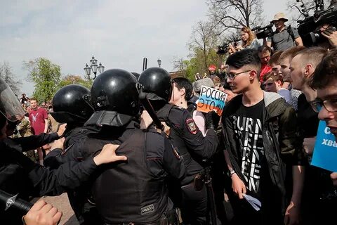 Участвовать в митингах