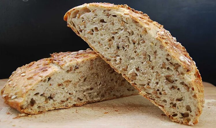 Простой рецепт цельнозернового хлеба в духовке