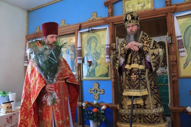 Алатырский епископ. Феодор цитерский. Братия свято троицкого мужского монастыря г алатырь. Малые кармалы ибресинский район монастырь. Дмитрий певцов в мужском монастыре алатырь фото.