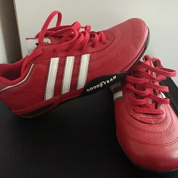 Кроссовки адидас на авито москва. Адидас гудиер красные. adidas goodyear кроссовки. кроссовки гудиер красные. кроссовки гудиер мужские красные.