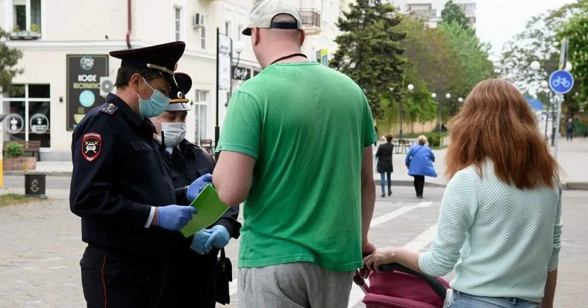 Кравченко анапа следователь. Побила полицейского краснодар. Избитые журналисты в мелитополе. Увольнение полицейского. Митинг в москве 27 июля 2019 омон.