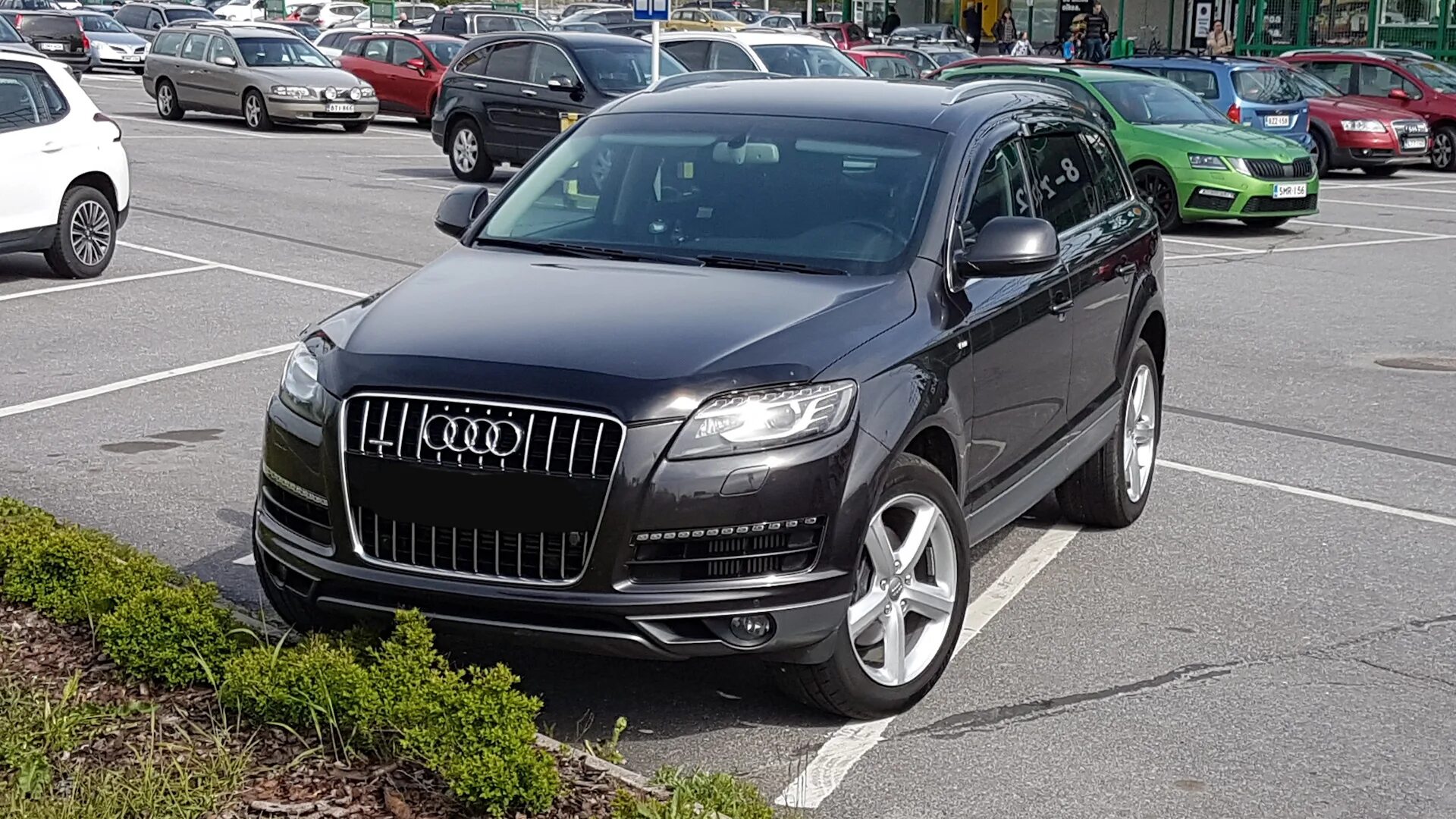 Ауди ку7 дизель 3. Audi q7 2011. Audi q7 2005. Ауди ку 7. Audi q7 v12.