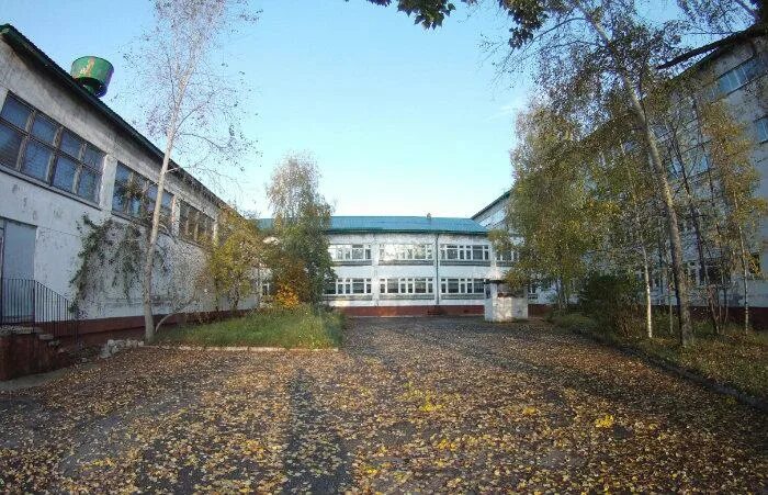 Сош 1 североуральск. Североуральск девятая школа. Свердлова 40 североуральск. Школа №7 североуральск. 7 школа североуральск.