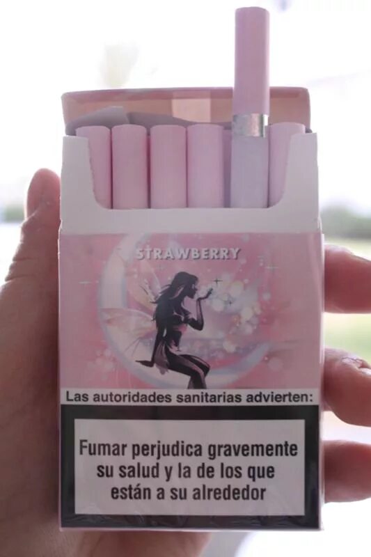 Soak электронная сигарета 1500 затяжек. Сигареты монд ред. Сигареты с клубничной кнопкой. Сигареты с клубничным вкусом. Сигареты с сердечком.